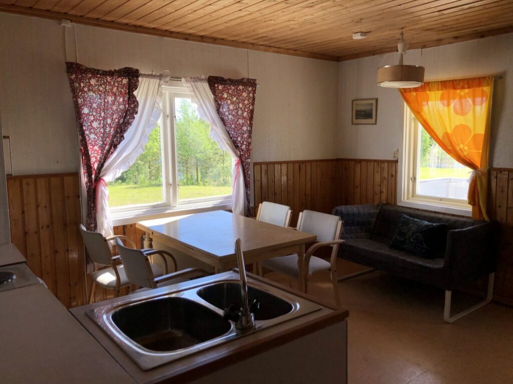 Living room in cabin 1