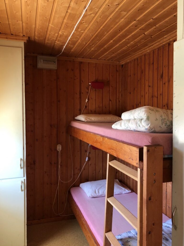 Schlafzimmer in Kabine 1